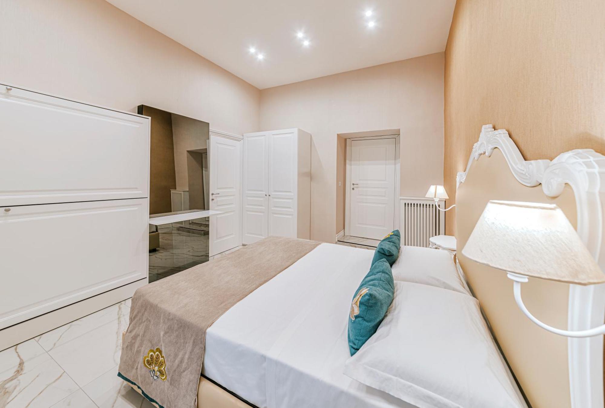 Gentile Suite & Spa Vomero Neapel Exterior foto
