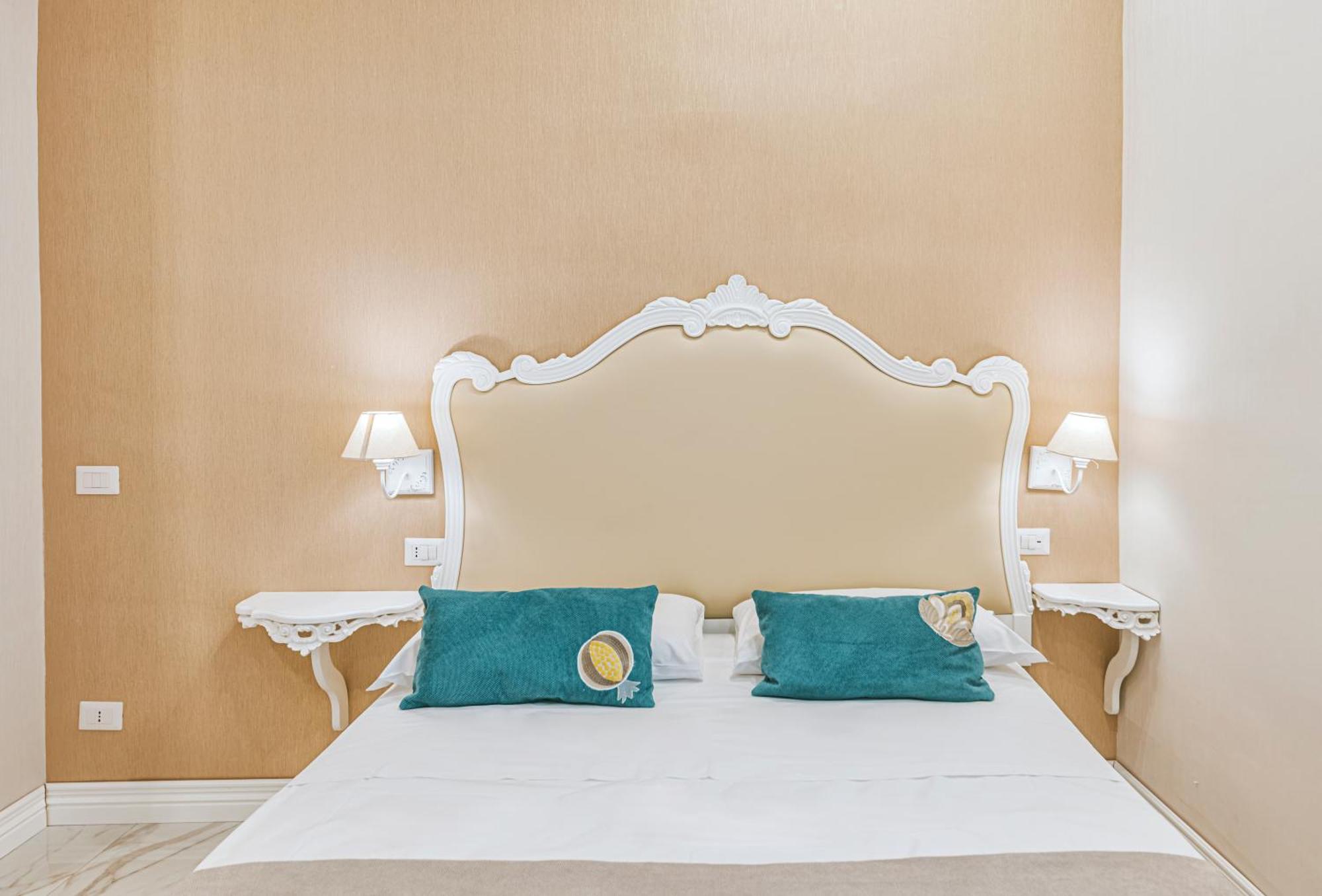 Gentile Suite & Spa Vomero Neapel Exterior foto