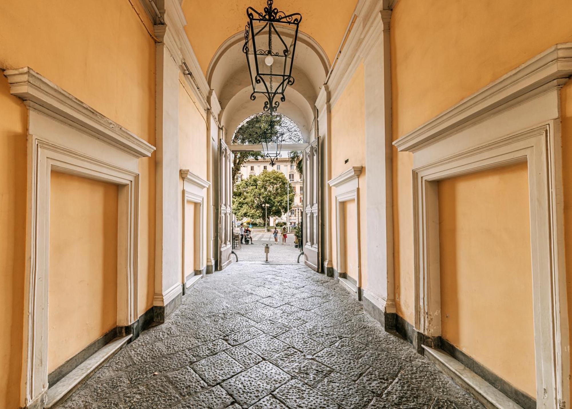 Gentile Suite & Spa Vomero Neapel Exterior foto